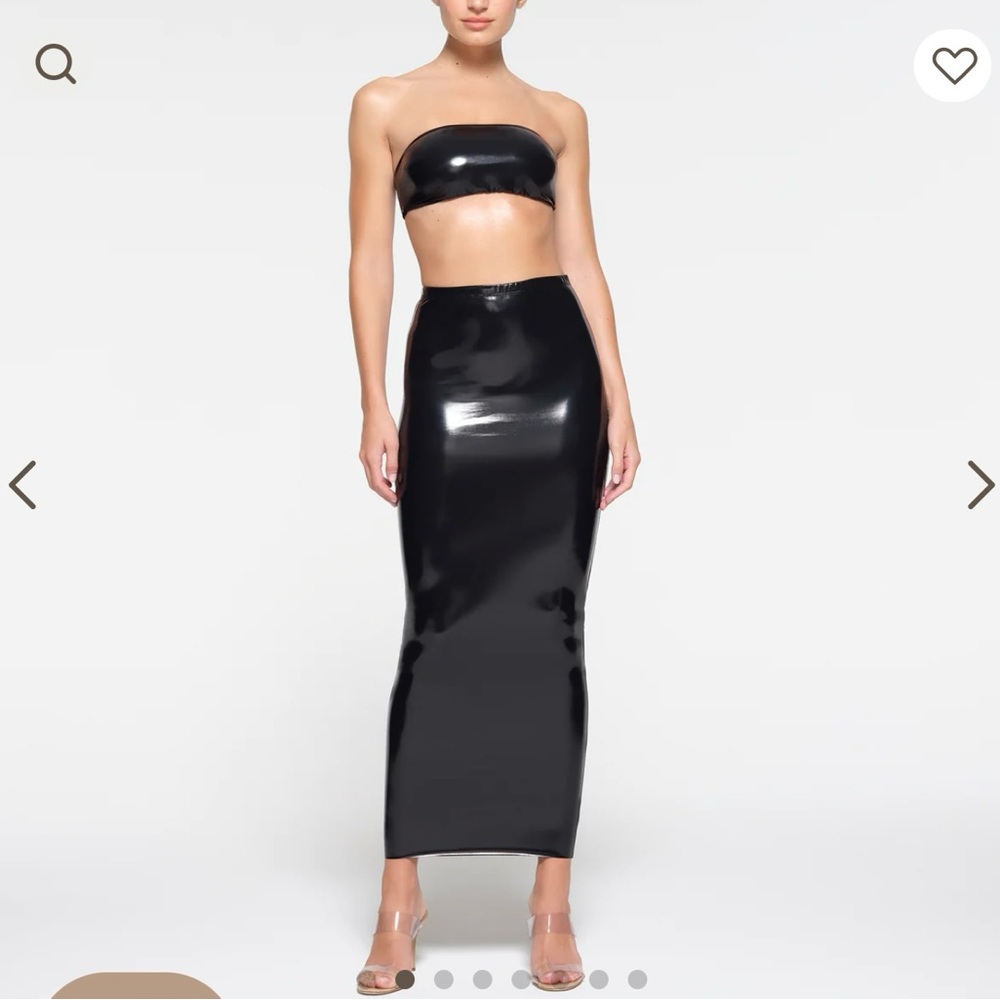SKIMS stretch vinyl bandeau and tube skirt size small